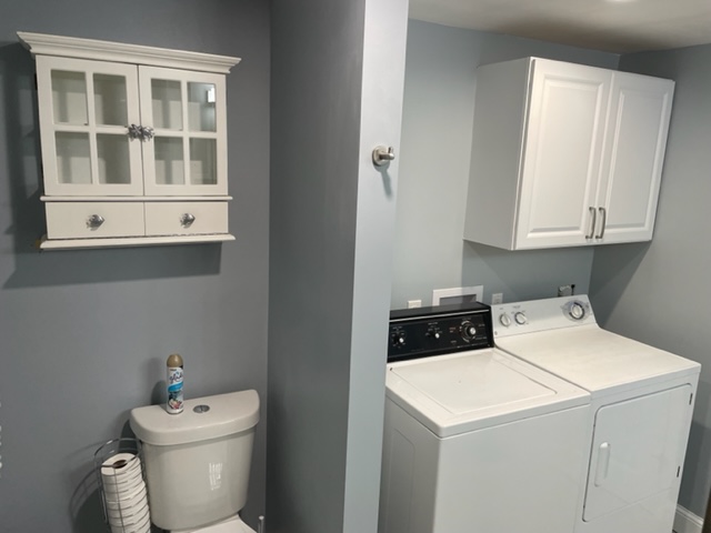 down bath with washer / dryer